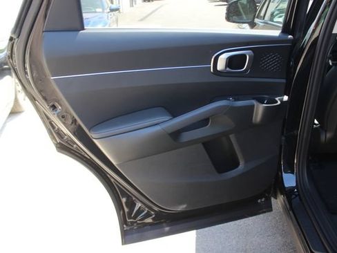 Used 2026 Kia Sorento EX AWD/4WD image 23