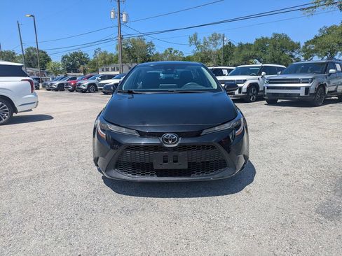 Used 2020 Toyota Corolla LE image 8