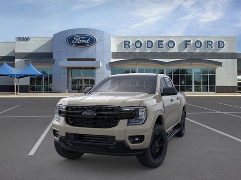 New 2026 Ford Ranger XLT w/ Black Appearance Package image 2