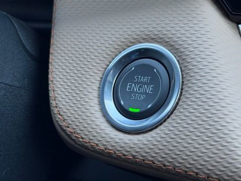 New 2026 Chevrolet Equinox ACTIV w/ Convenience Package III image 20