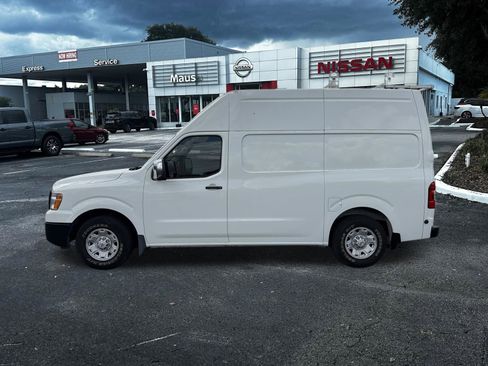 Used 2016 Nissan NV 2500 SV image 7