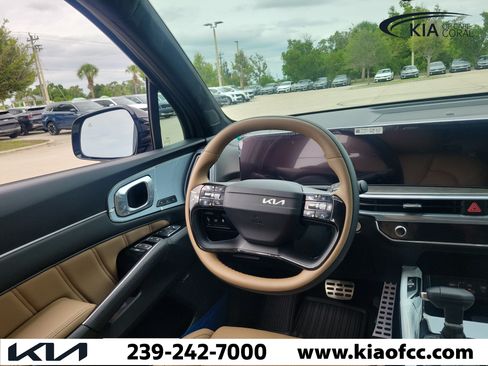 New 2026 Kia Sorento SX Prestige w/ Olive Brown Leather Package AWD/4WD image 19