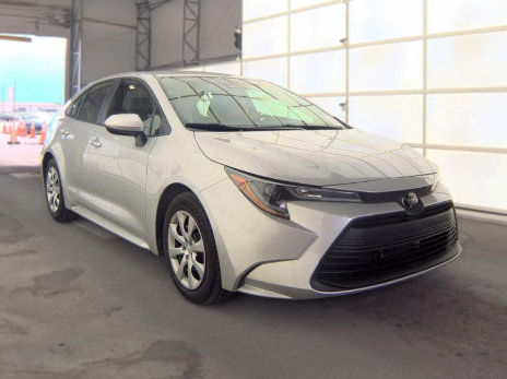 Used 2023 Toyota Corolla LE FWD image 3