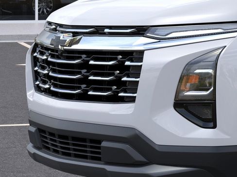 New 2026 Chevrolet Equinox LT AWD/4WD image 13