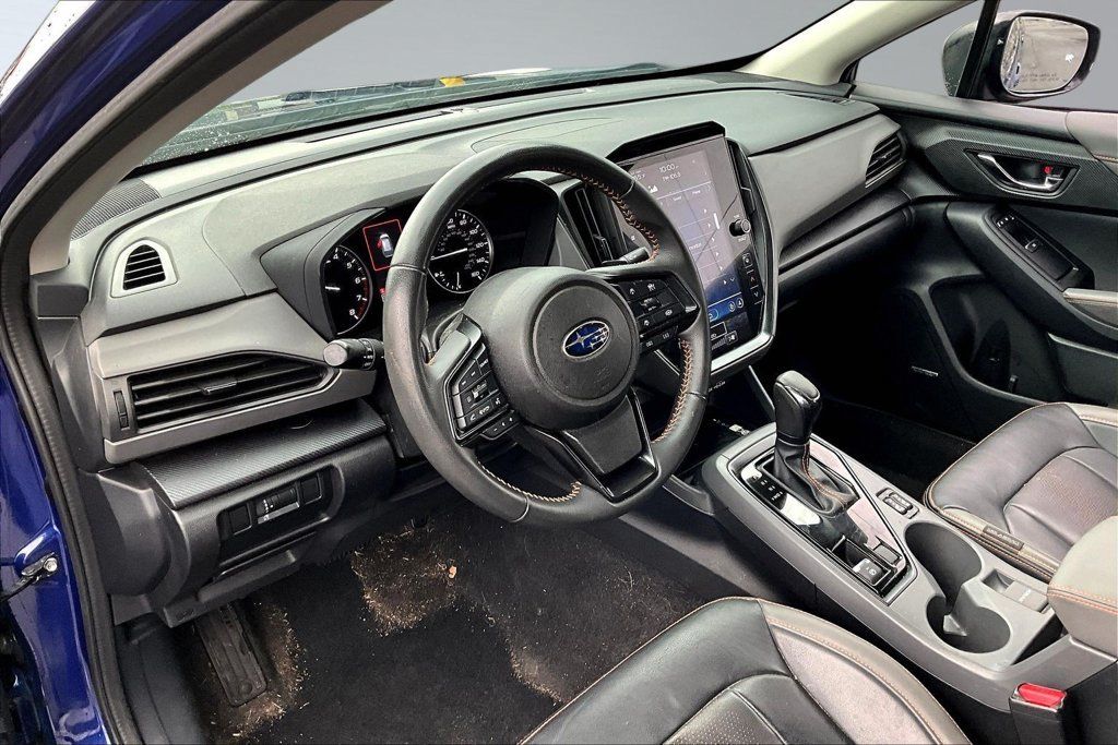 Used 2024 Subaru Crosstrek 2.5i Limited w/ Crosstrek Mirror Package AWD/4WD image 17