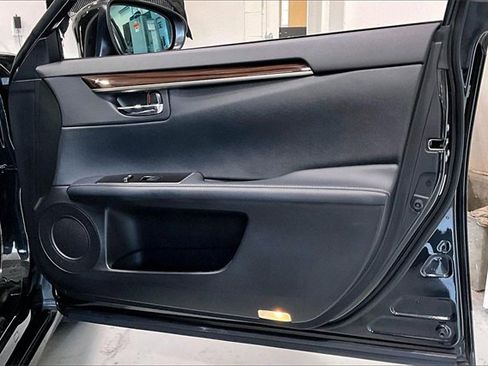 Used 2017 Lexus ES 350 w/ Luxury Package image 28