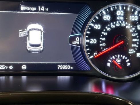 Used 2021 Kia Seltos SX image 12