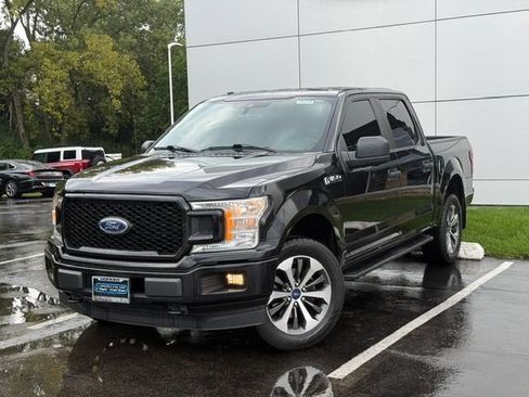 Used 2019 Ford F150 XL w/ Equipment Group 101A Mid AWD/4WD image 2