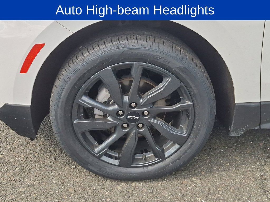 Certified 2023 Chevrolet Equinox RS AWD/4WD image 10
