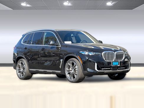New 2026 BMW X5 xDrive50e AWD/4WD image 6