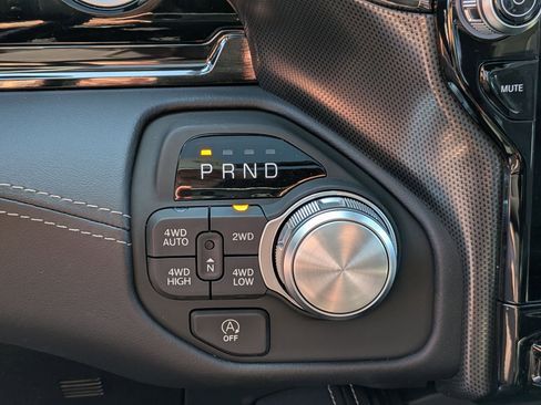 New 2026 RAM 1500 Limited AWD/4WD image 22