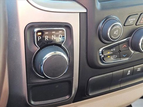 Used 2017 RAM 1500 Big Horn image 11