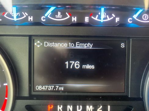 Used 2018 Ford F250 XLT w/ XLT Value Package image 12