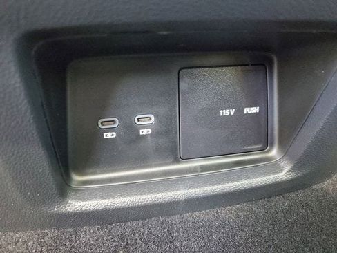 New 2026 Volkswagen Atlas SE FWD image 12