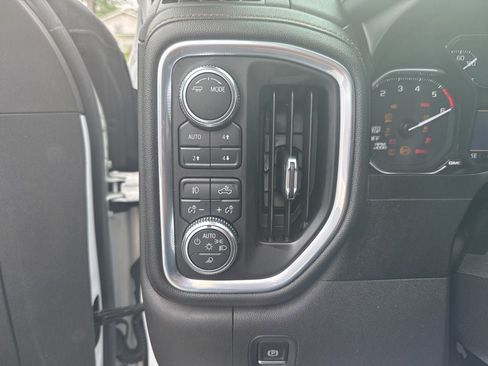 Used 2021 GMC Sierra 1500 AT4 AWD/4WD image 24