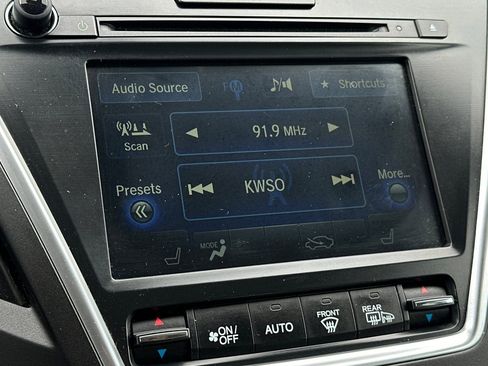 Used 2016 Acura MDX SH-AWD image 25