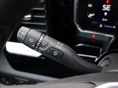 New 2026 GMC Sierra 1500 Elevation image 17