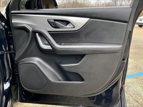 Used 2020 Chevrolet Blazer LT image 25