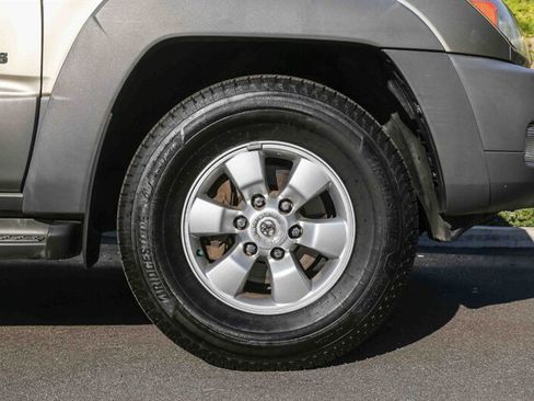 Used 2003 Toyota 4Runner SR5 RWD image 24