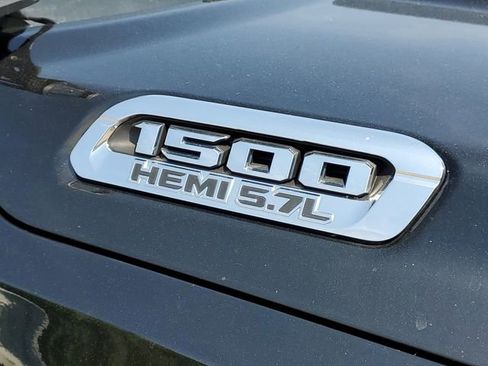 Used 2020 RAM 1500 Laramie AWD/4WD image 6