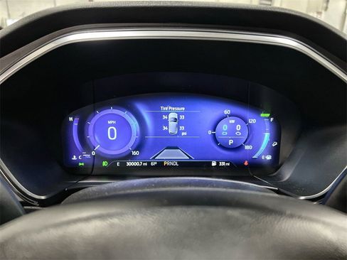 Used 2020 Ford Escape Titanium w/ Titanium Premium Package 2.0 image 16