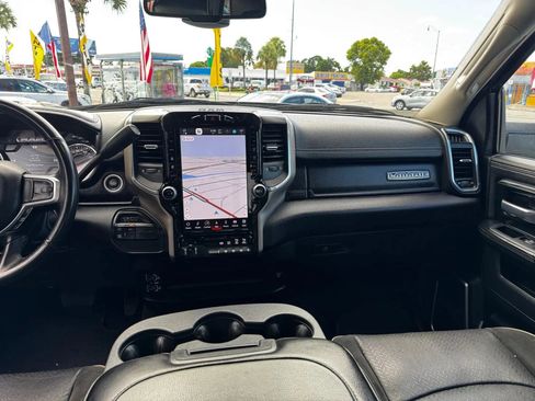 Used 2024 RAM 2500 Laramie image 18