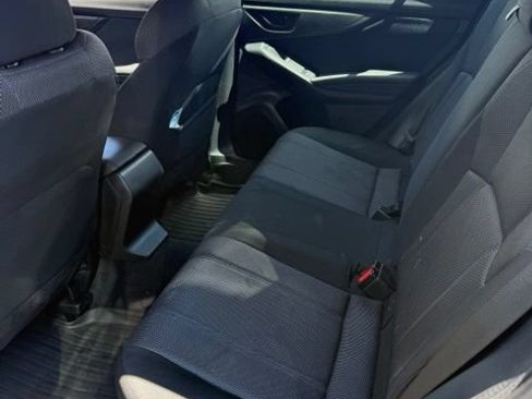 Used 2022 Subaru Impreza 2.0i Premium AWD/4WD image 5