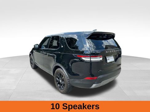 Used 2020 Land Rover Discovery SE image 3
