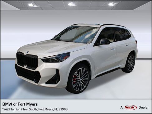 Used 2025 BMW X1 xDrive28i w/ Technology Package image 1
