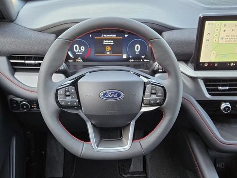 New 2026 Ford Explorer ST-Line w/ ST-Line Street Pack RWD image 21