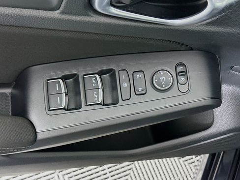 Used 2025 Honda Civic Sport image 15