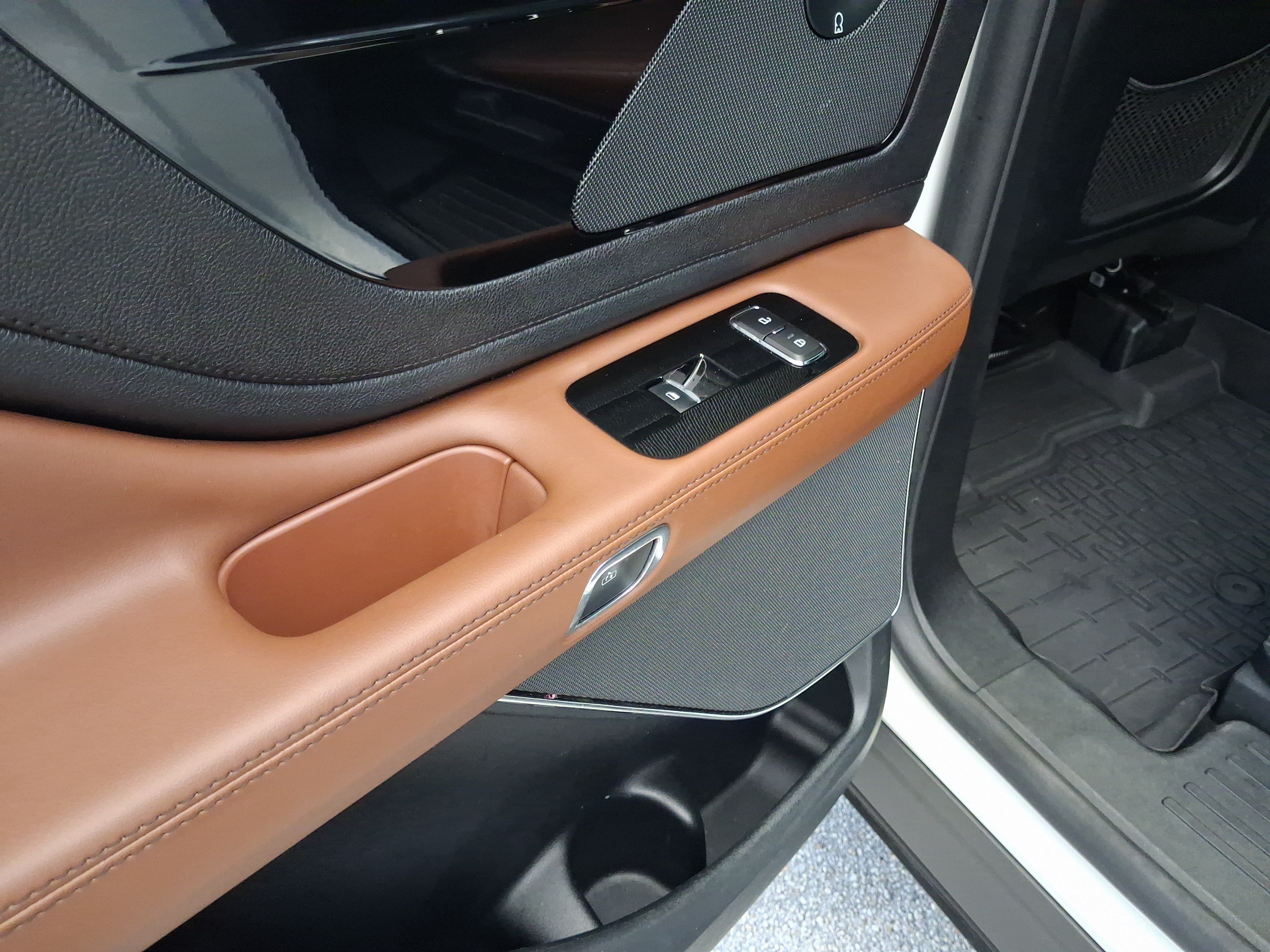 Certified 2023 Lincoln Aviator Reserve RWD image 10