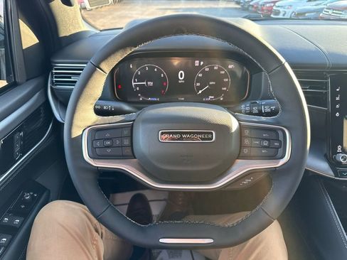 New 2026 Jeep Grand Wagoneer Limited AWD/4WD image 15