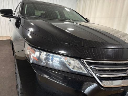 Used 2016 Chevrolet Impala LT FWD image 13
