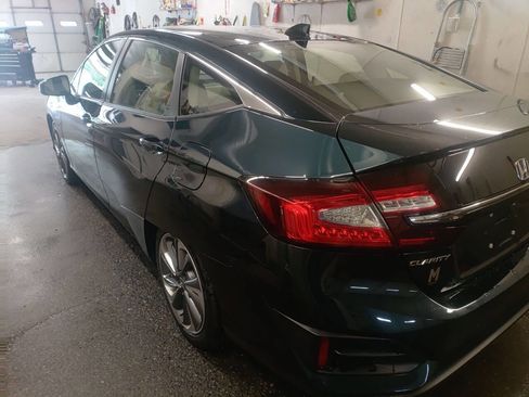 Used 2018 Honda Clarity Touring image 8