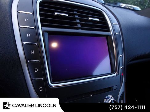 Used 2020 Lincoln Nautilus Reserve AWD/4WD image 10