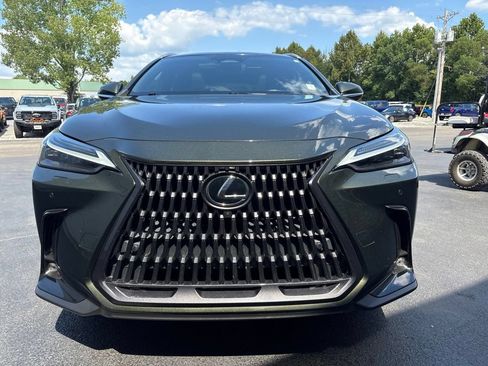Used 2022 Lexus NX 350h AWD w/ Vision Package image 3
