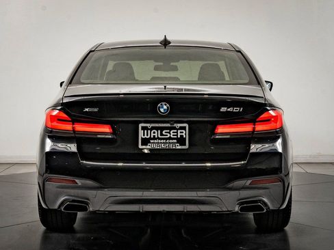 Used 2023 BMW 540i xDrive w/ Executive Package image 7