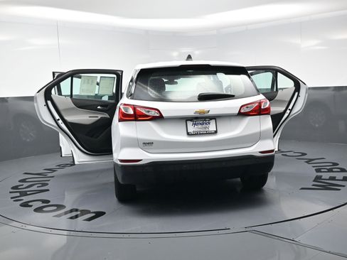 Certified 2020 Chevrolet Equinox LS image 26