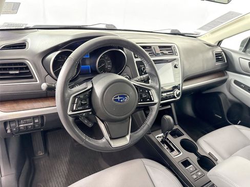 Used 2018 Subaru Outback 2.5i Limited image 8