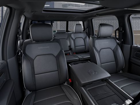 New 2027 RAM 1500 Laramie AWD/4WD image 9