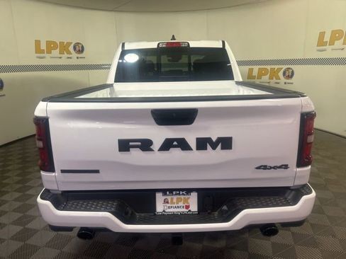 New 2026 RAM 1500 4x4 Crew Cab image 5