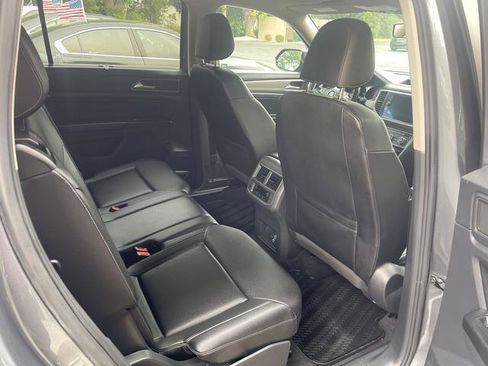Used 2018 Volkswagen Atlas SE AWD/4WD image 17