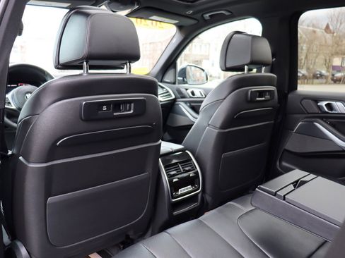 Used 2020 BMW X5 M50i w/ Premium Package image 13