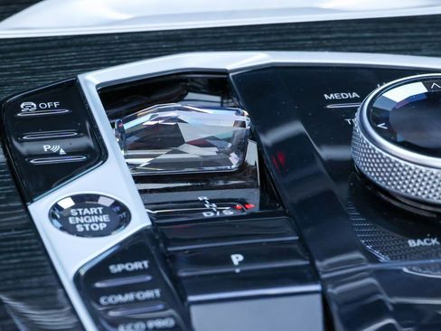 Used 2023 BMW X7 M60i w/ Executive Package image 29