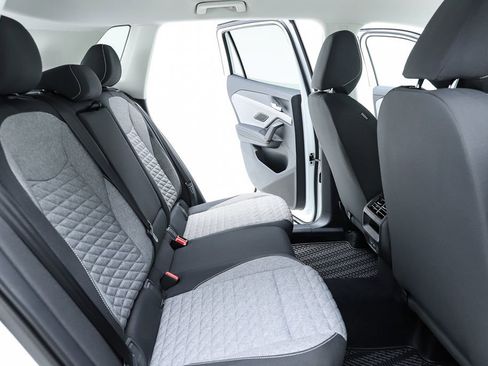 New 2026 Volkswagen Tiguan S image 36