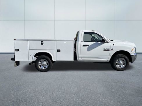 Used 2018 RAM 3500 SLT w/ Quick Order Package 29G SLT AWD/4WD image 2