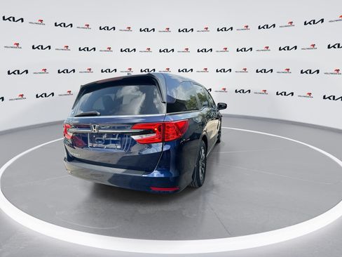 Used 2024 Honda Odyssey EX image 8