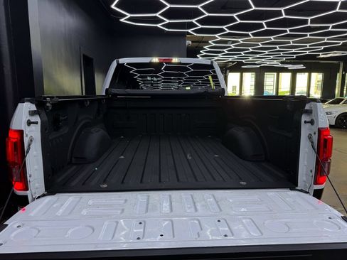 Used 2016 Ford F150 Lariat w/ Equipment Group 502A Luxury AWD/4WD image 27