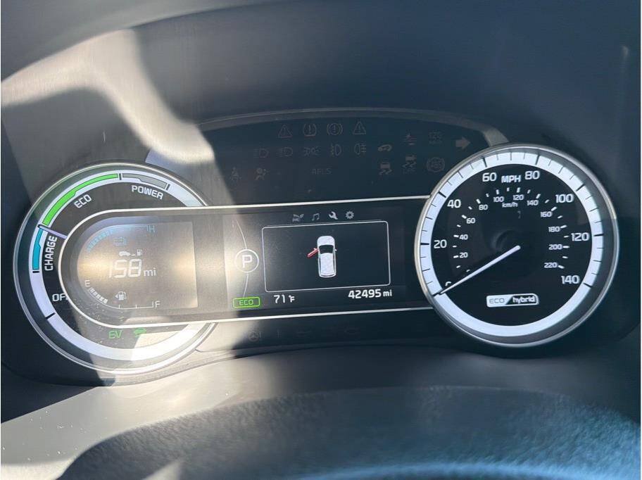 Used 2019 Kia Niro LX FWD image 11